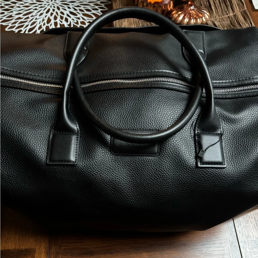 Ashbury & Co Black Men's Bag
